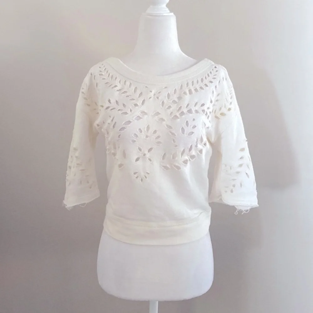 Free People crop laser cut outs 3/4 sleeve sweatshirt